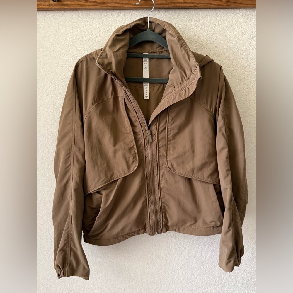 lululemon Always Effortless Jacket in Khaki Brown
